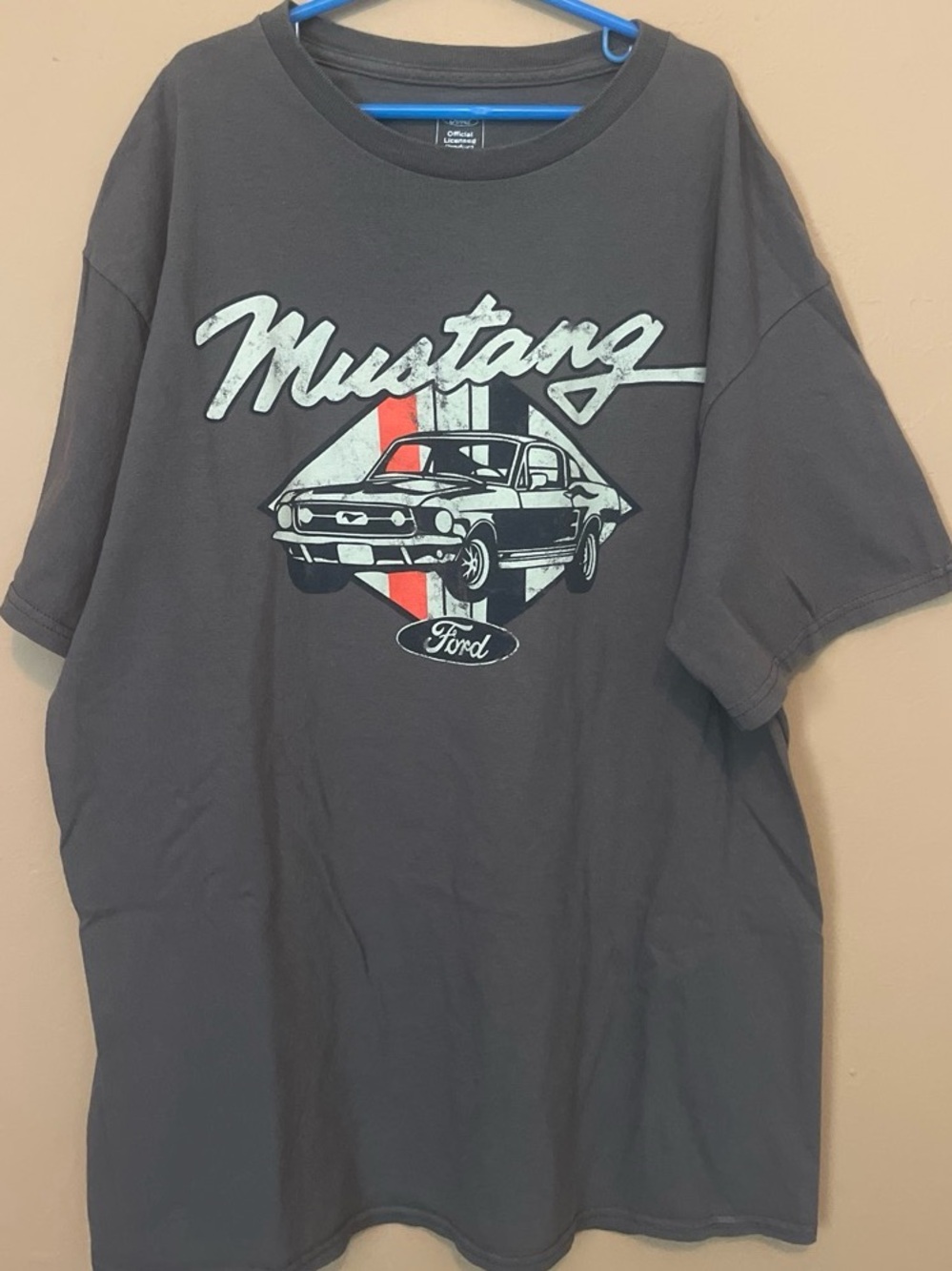 Ford Mustang Men’s Graphic Tee - Charcoal size large